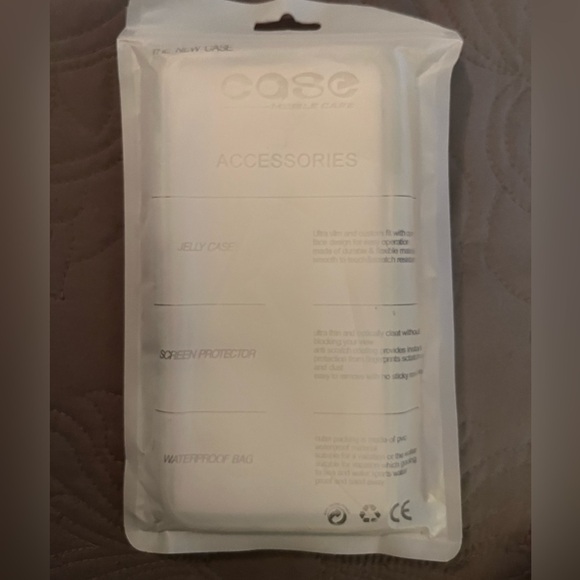 APPLE iPhone, 14 plus case wireless charging capability NEW - Picture 6 of 9